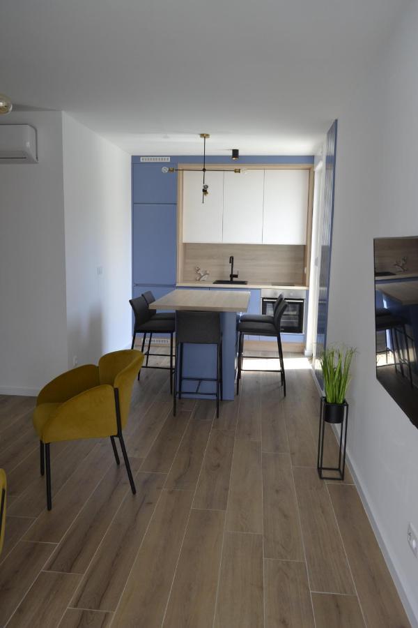 Villa Apartment Joel Трогир Экстерьер фото